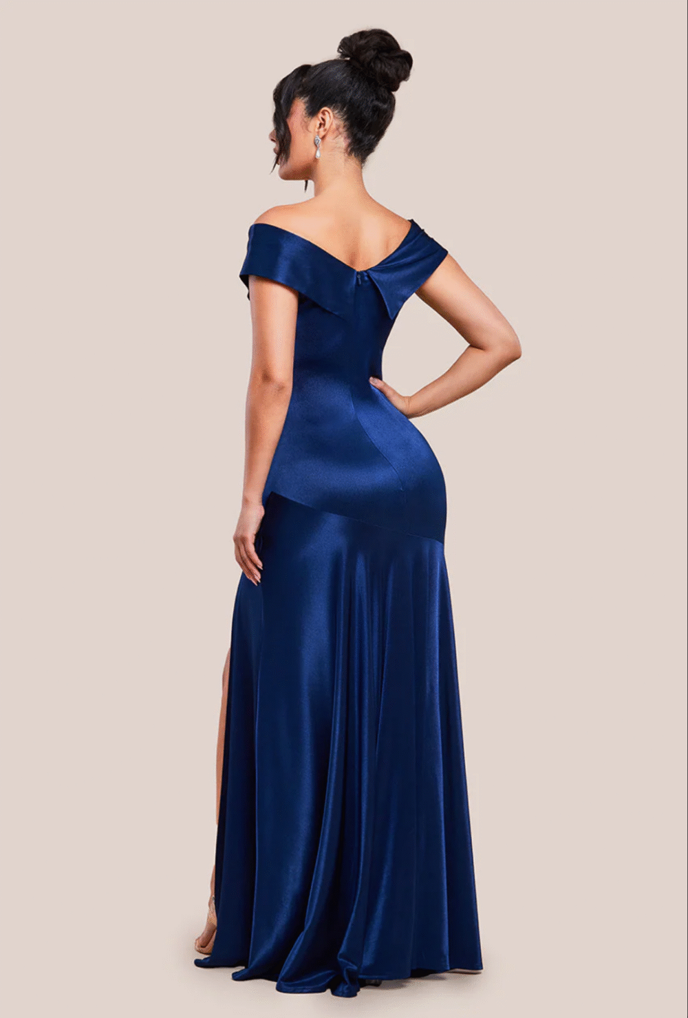 Flossie Satin Evening dress in Navy Blue - Image 2