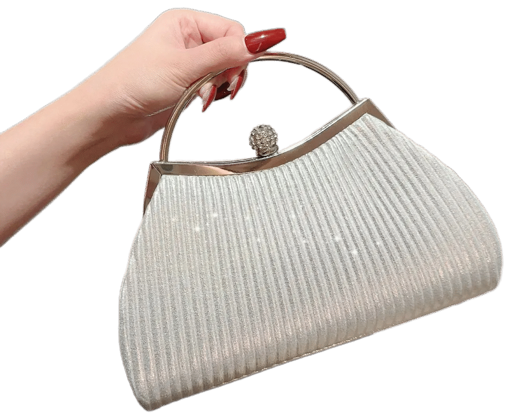 Vintage style Clutch bag in Gold or Silver - Image 6