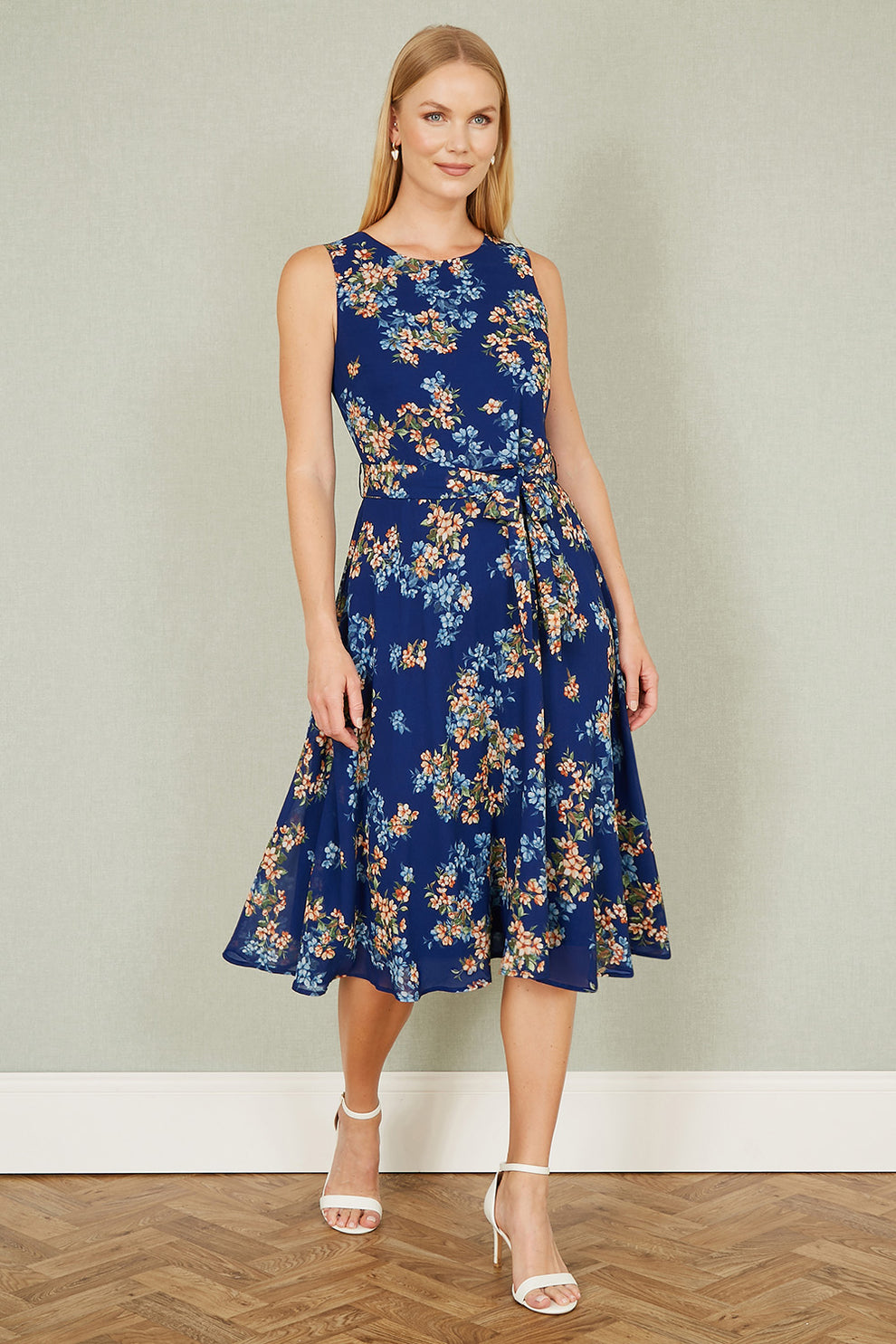 Daisy day dream dress in blue - Image 4